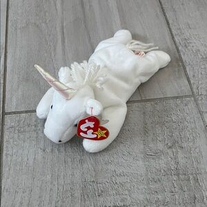 Ty White Unicorn Plush with Iridescent Horn RARE WITH ERRORS!
